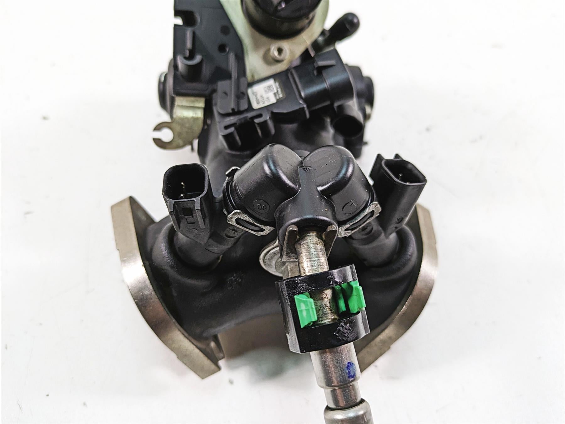 2009 Harley FXCWC Softail Rocker C Throttle Body Fuel Injection 27618-06 {{ shop.shopifyCountryName }} - Mototech271