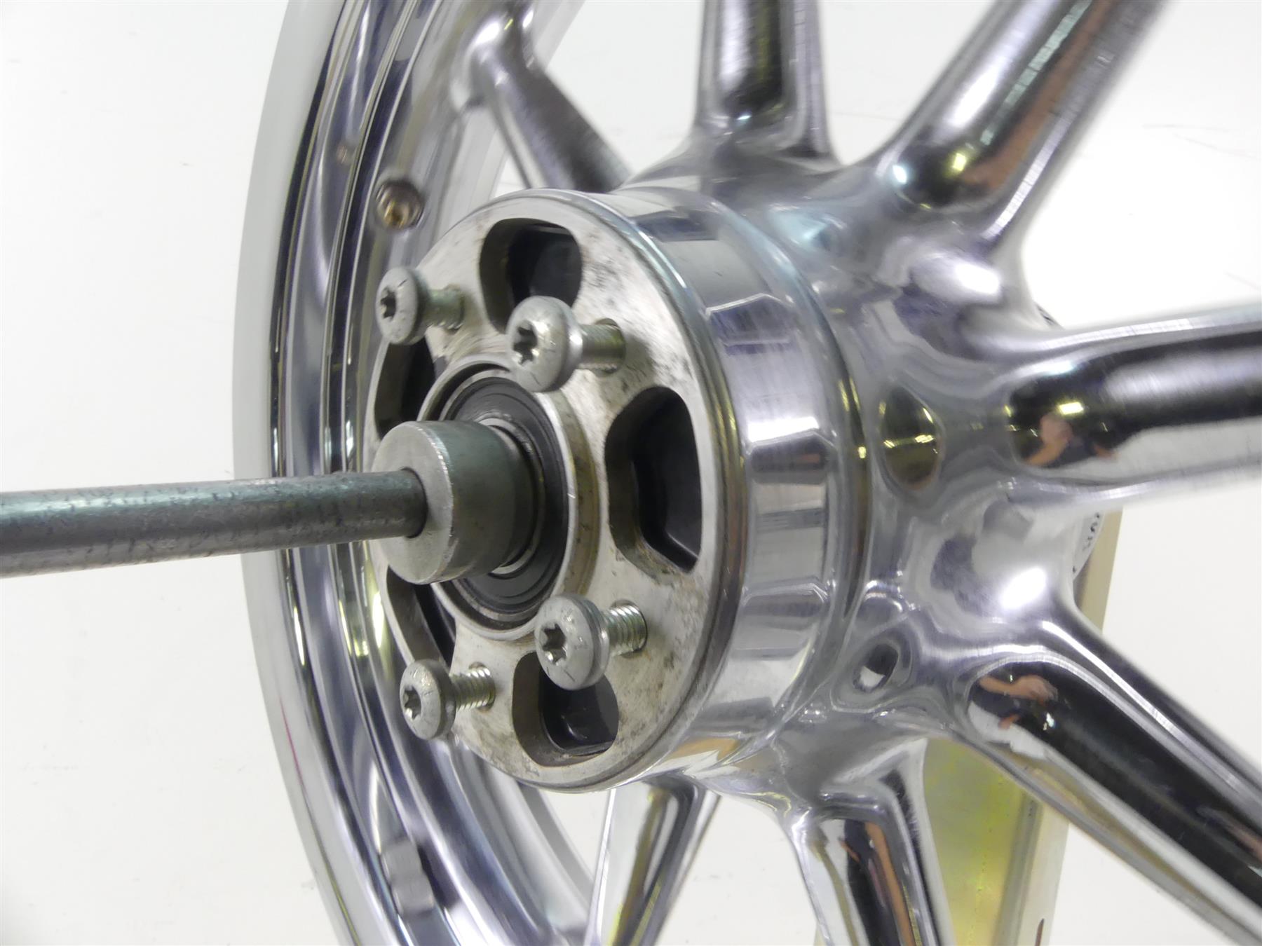 2007 Harley FLHTCU SE CVO Electra Glide Front 9 Spoke Chrome Wheel 16x3 43539-08 {{ shop.shopifyCountryName }} - Mototech271