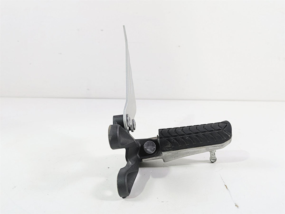 2023 Kawasaki ZX1400 ZX14R Ninja Front Left Rider Foot Peg Footpeg 35063-1337 {{ shop.shopifyCountryName }} - Mototech271