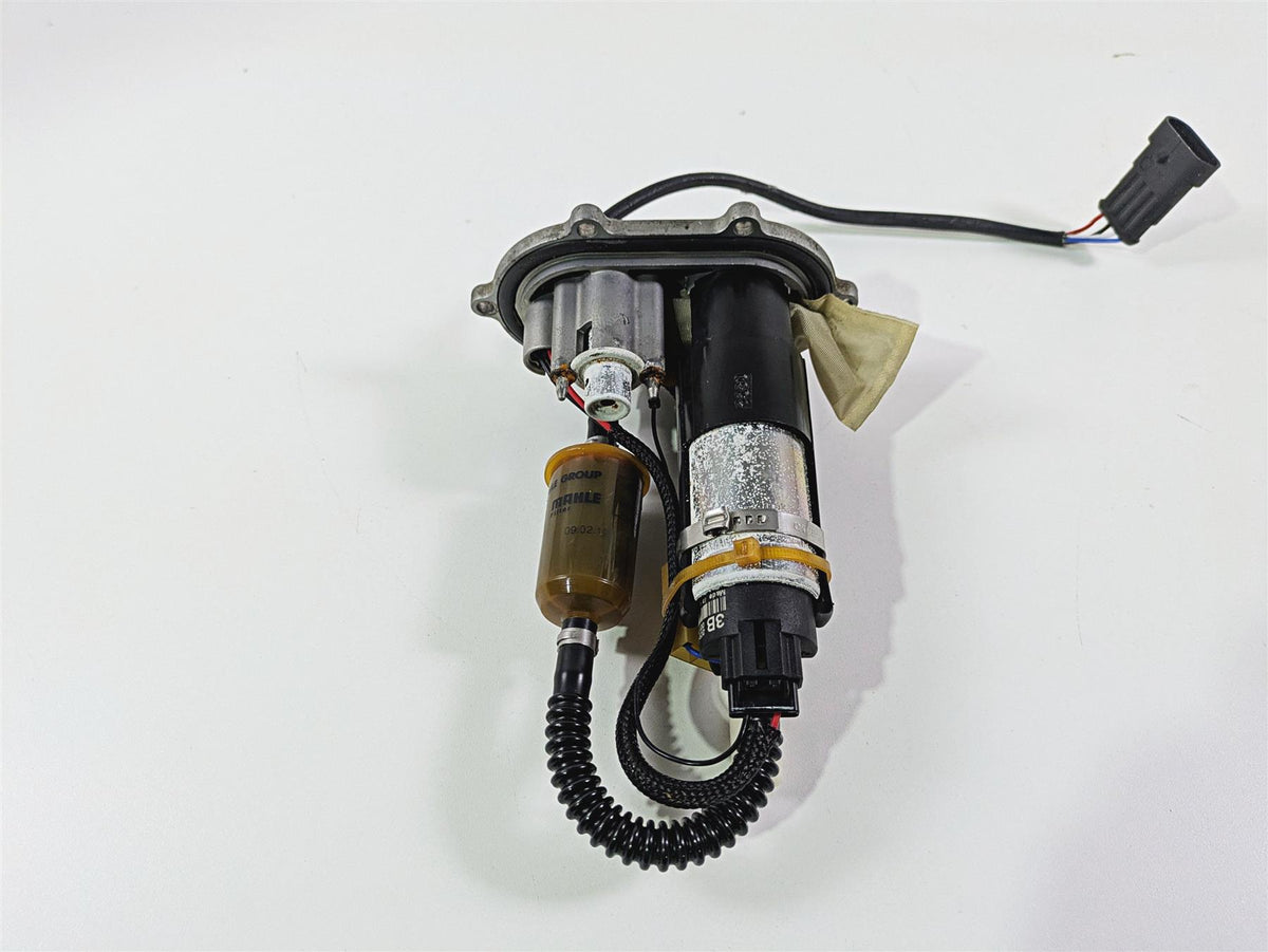 2010 Ducati Streetfighter 1098 S Fuel Gas Petrol Pump 16023661A 16023991A {{ shop.shopifyCountryName }} - Mototech271