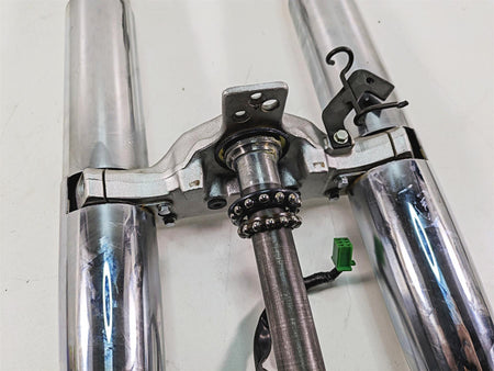 2006 Honda VT1100 C2 Shadow Front Forks Triple Tree 51400-MCK-A01 51401-MCK-A01 {{ shop.shopifyCountryName }} - Mototech271