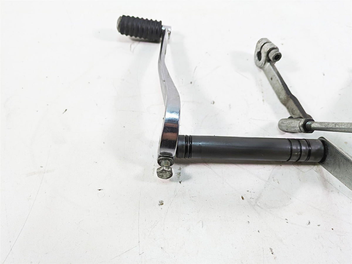 2005 Harley Dyna FXDL Low Rider Left Front Footpeg & Shifter Mid -Read 50639-90A {{ shop.shopifyCountryName }} - Mototech271