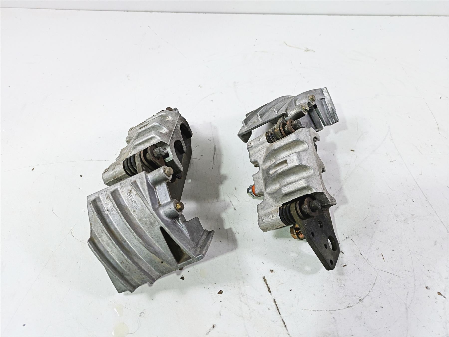 2022 Polaris RZR XP 4 1000 Premium Front Brake Caliper Set 1912261 1912262 {{ shop.shopifyCountryName }} - Mototech271
