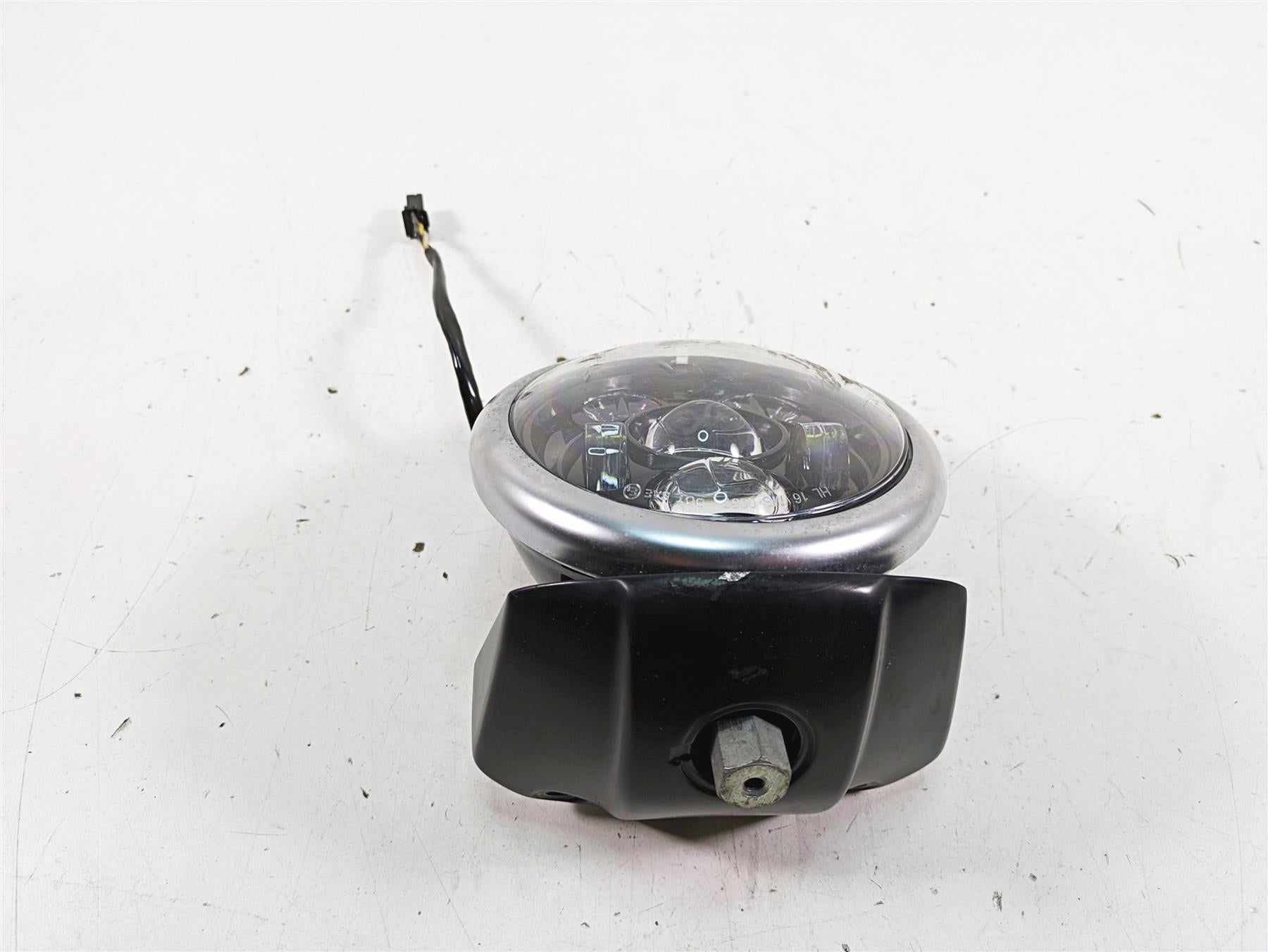 2019 Harley XL883N Sportster Iron Headlight Head Light Lamp Lens 69774-07A {{ shop.shopifyCountryName }} - Mototech271