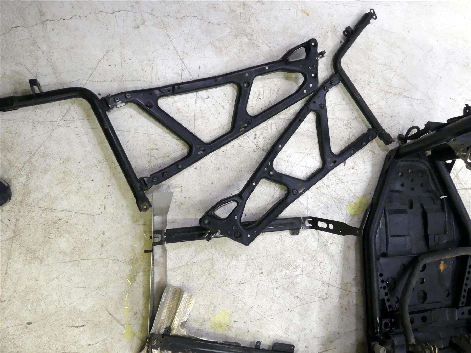 2021 Polaris RZR XP 1000 EPS Straight Main Frame Chassis + Doors With Bill Of Sale - 1024526-458 {{ shop.shopifyCountryName }} - Mototech271