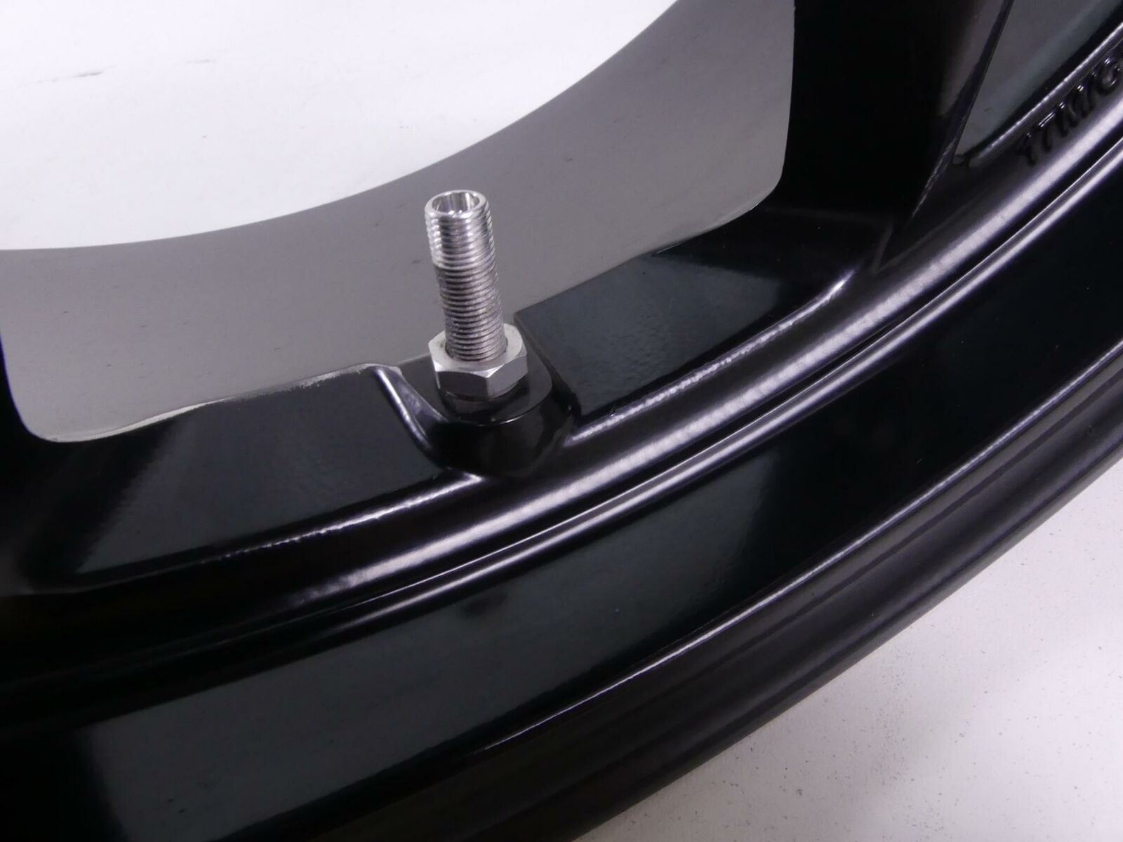 2013 Ducati Hyperstrada 821 Nice Straight Rear Wheel Rim 17x5.5 50211571AA {{ shop.shopifyCountryName }} - Mototech271
