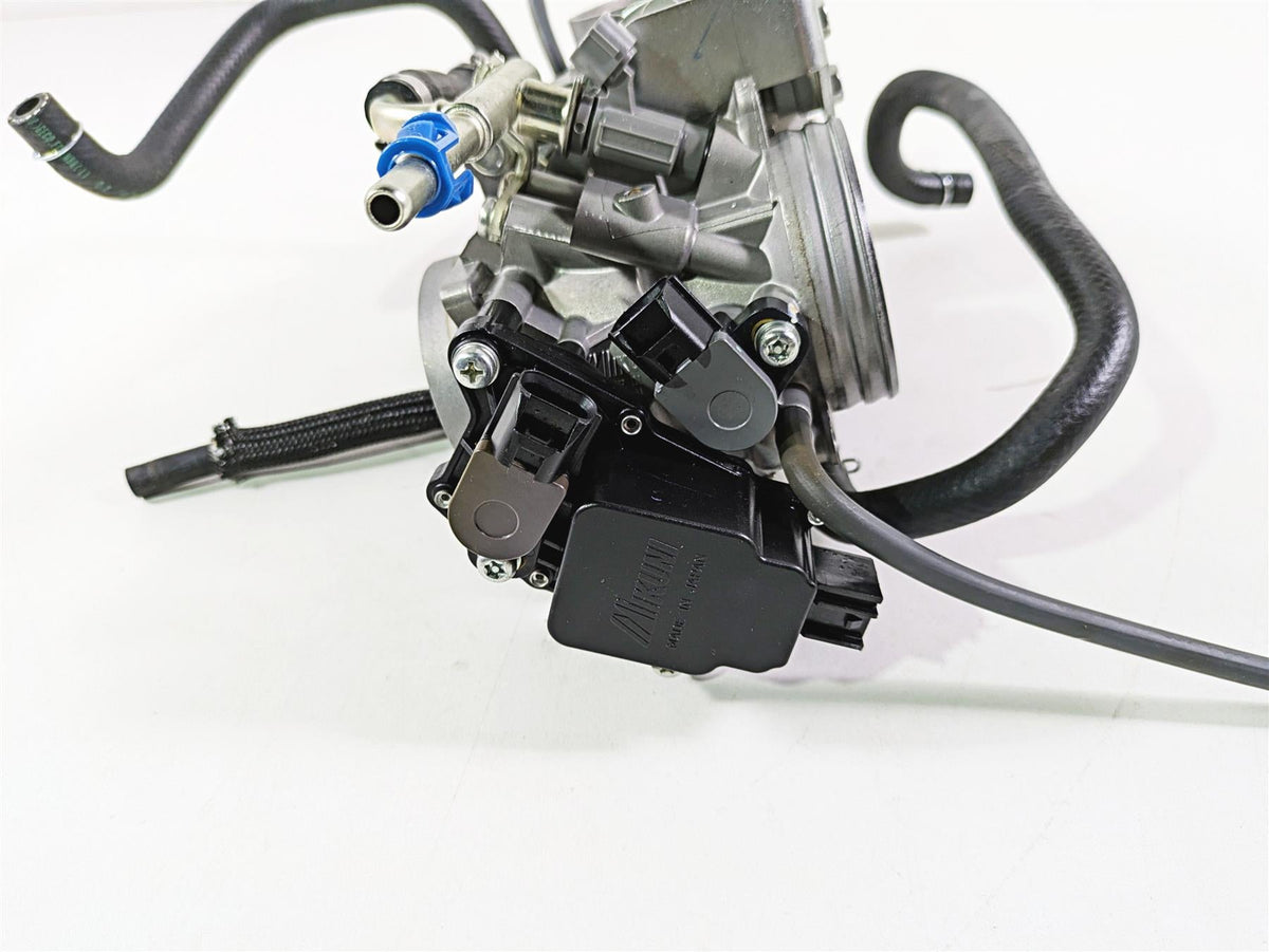 2016 Suzuki M109R VZR1800 Boulevard Mikuni Throttle Body Bodies 13405-48G30 {{ shop.shopifyCountryName }} - Mototech271