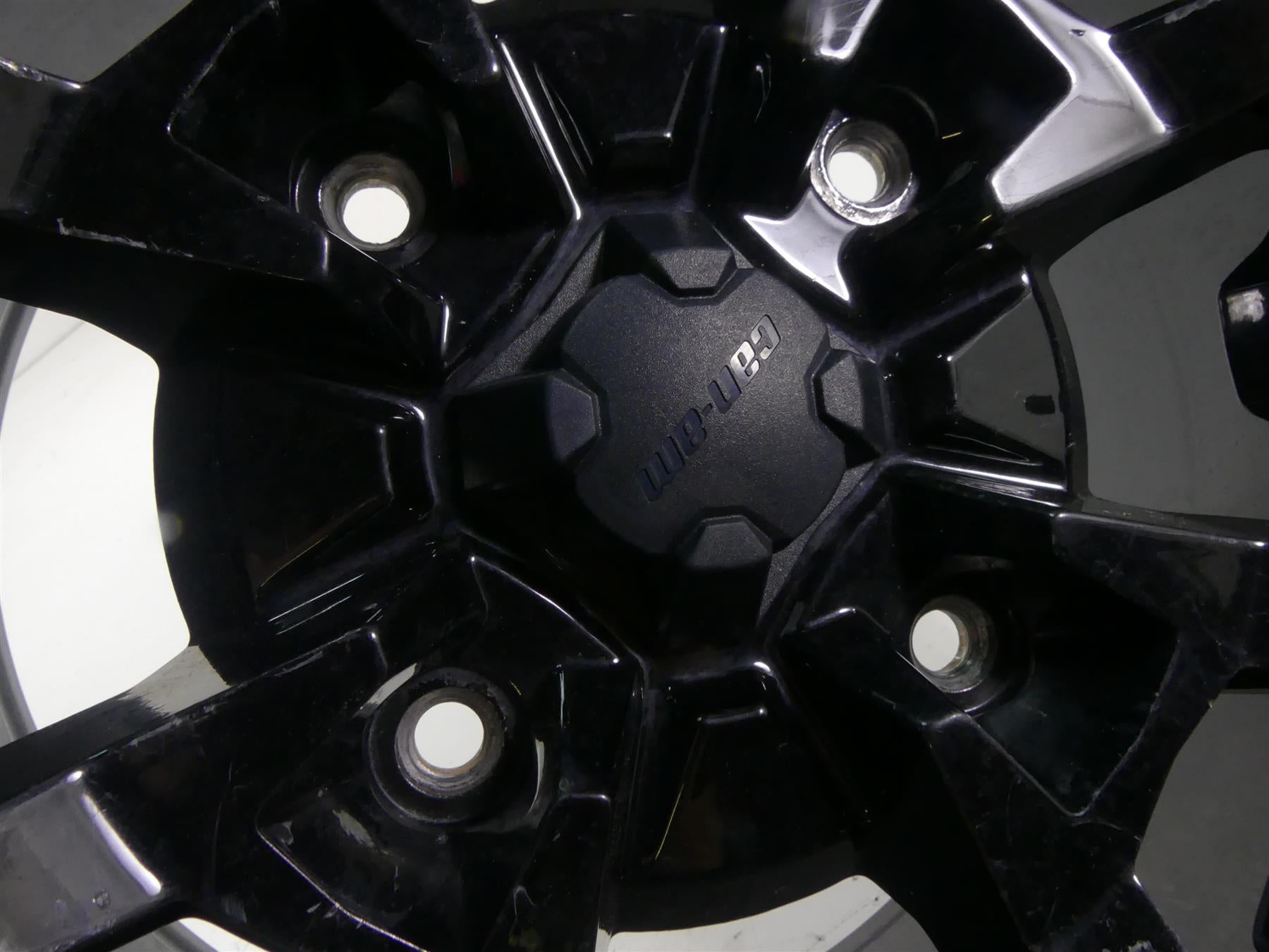 2020 Can-Am Commander 1000R XT Rear Right Wheel Rim 14x8.5 705502398 {{ shop.shopifyCountryName }} - Mototech271