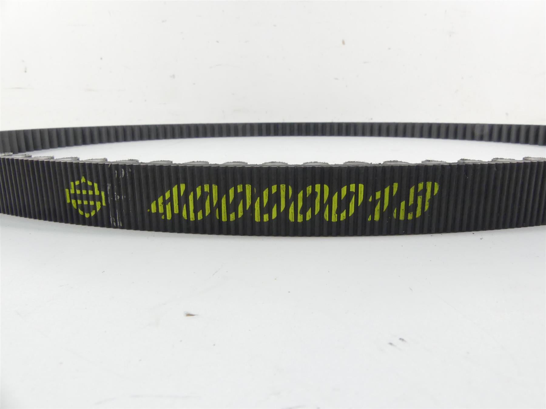 2018 Harley Softail FXFB Fat Bob Drive Belt 24Mm 134T 40000018 {{ shop.shopifyCountryName }} - Mototech271