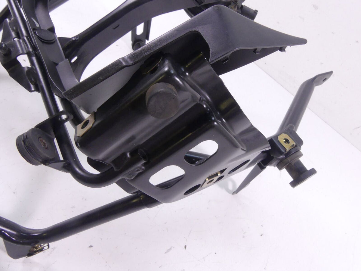 2005 BMW R1200GS K25 Front Subframe Sub Frame Fairing Stay Bracket 46637667700 {{ shop.shopifyCountryName }} - Mototech271