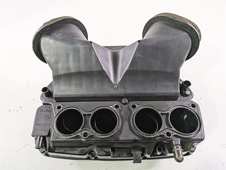 2016 Suzuki GSXR1000 Air Box Cleaner Breather Filter 13720-47H01 13720-47H02 {{ shop.shopifyCountryName }} - Mototech271