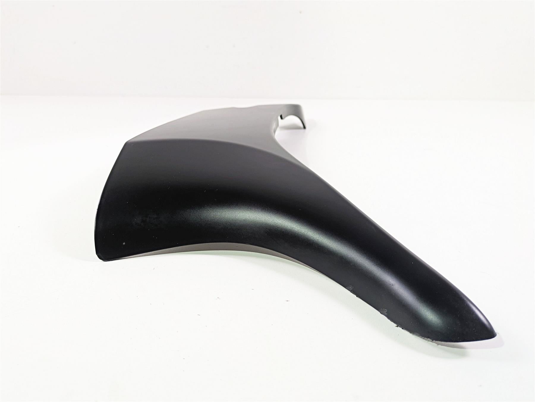 2018 Indian Springfield Dark Horse Right Upper Side Cover Fairing 5450243 {{ shop.shopifyCountryName }} - Mototech271