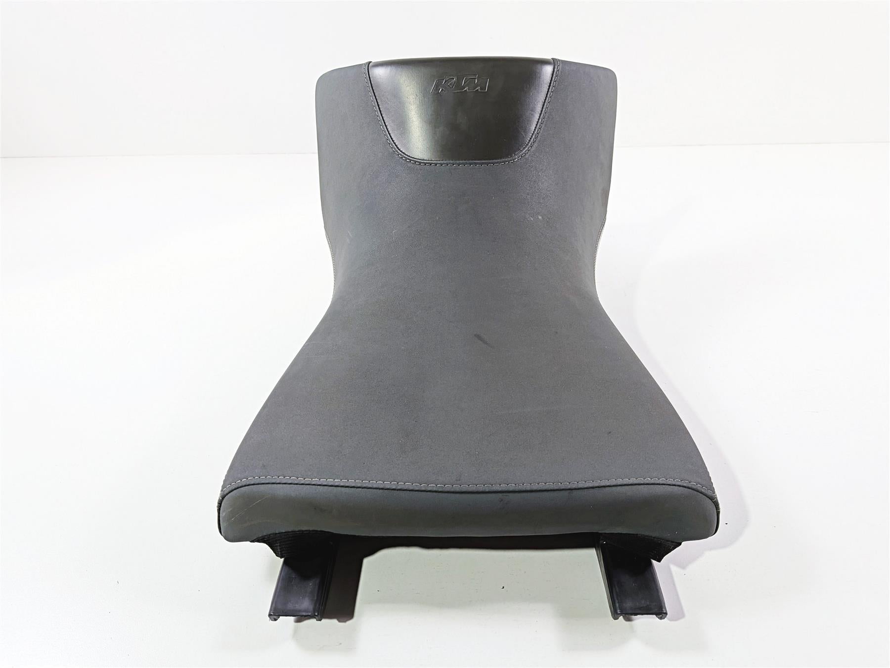 2016 KTM 1290 Super Adventure Front Seat Saddle Heated 60407040000 {{ shop.shopifyCountryName }} - Mototech271