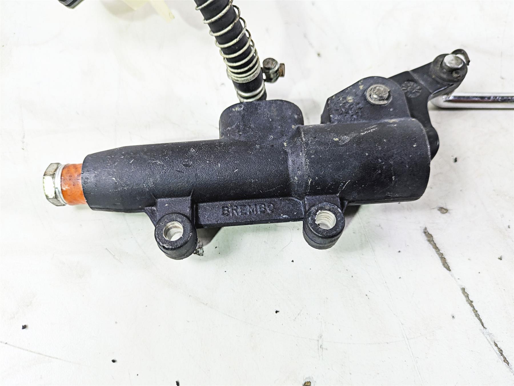 1998 Moto Guzzi California 1100 EV Rear Brembo Brake Master Cylinder GU31666990 {{ shop.shopifyCountryName }} - Mototech271
