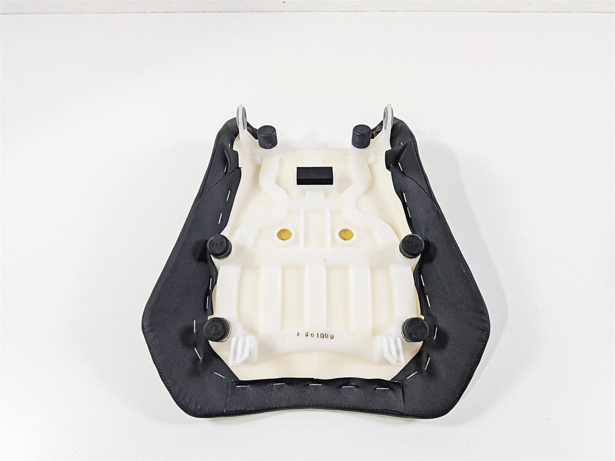 2024 Suzuki GSXR600 Nice Front Rider Seat Saddle 45100-14J11-DW2 {{ shop.shopifyCountryName }} - Mototech271