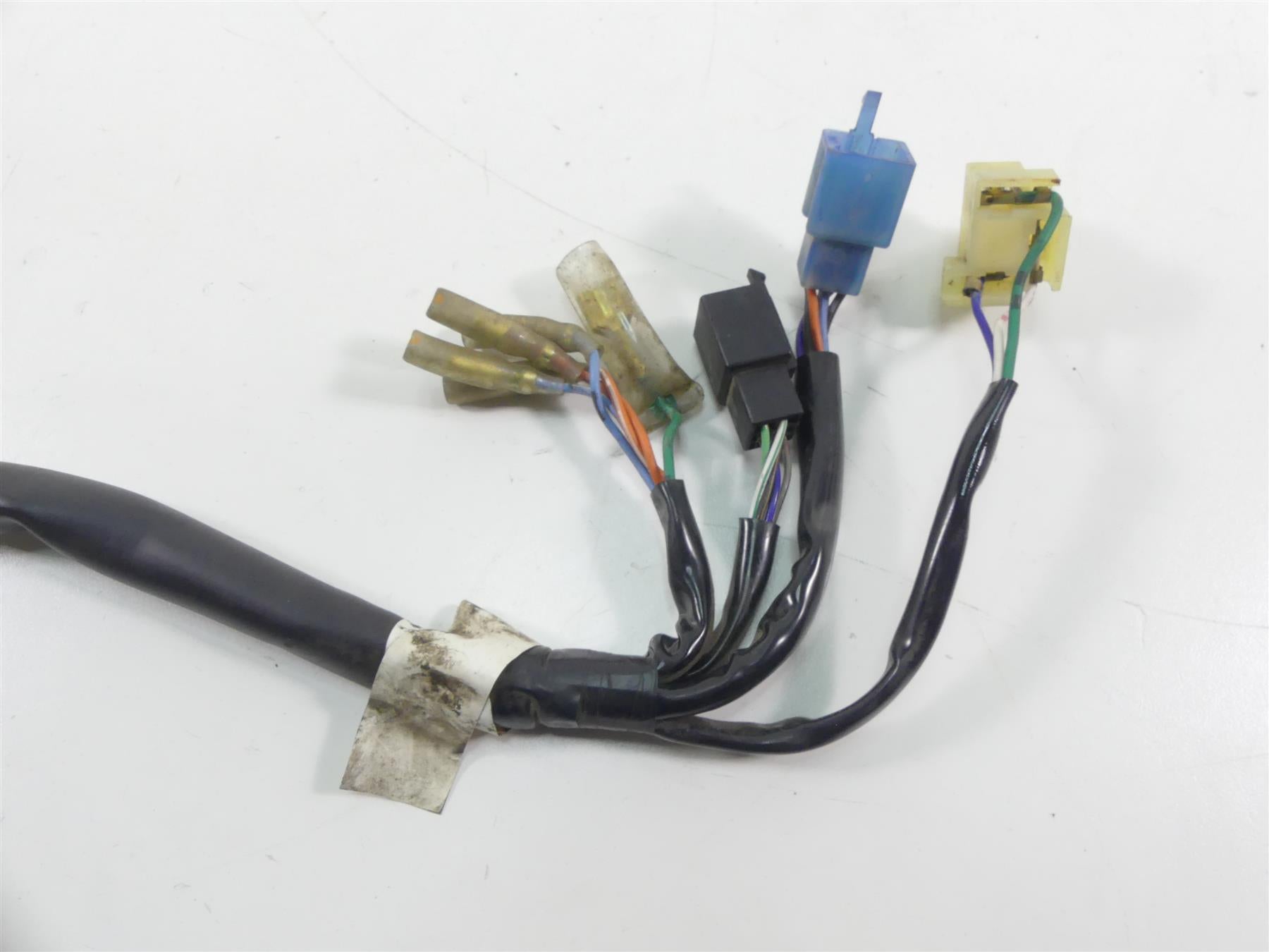2009 Honda VTX1300 Touring Left Hand Light Blinker Control Switch 35020-MEA-670 {{ shop.shopifyCountryName }} - Mototech271