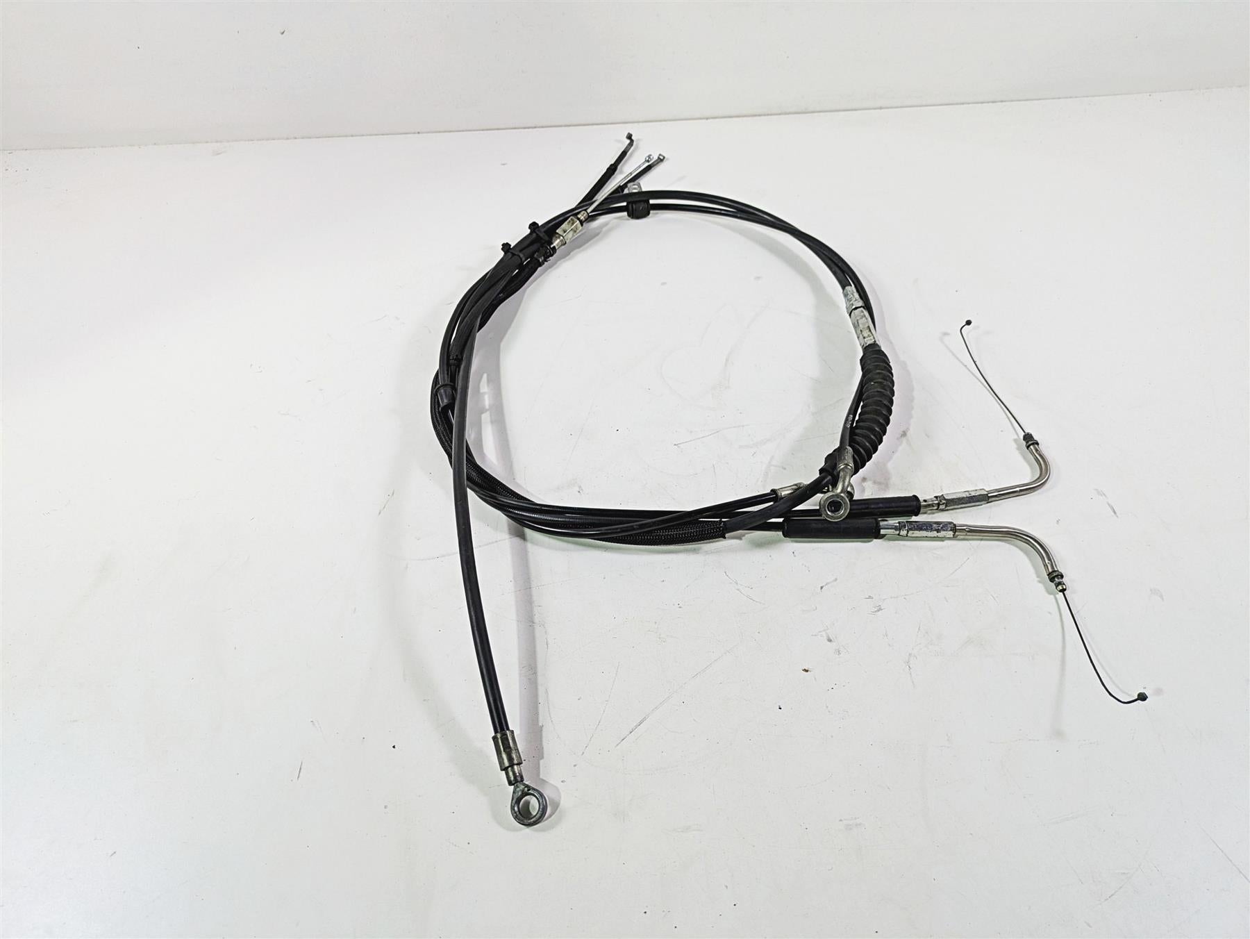 2017 Harley Dyna FXDB Street Bob Oem Brake Line & 10" Throttle Cables 45112-08A {{ shop.shopifyCountryName }} - Mototech271