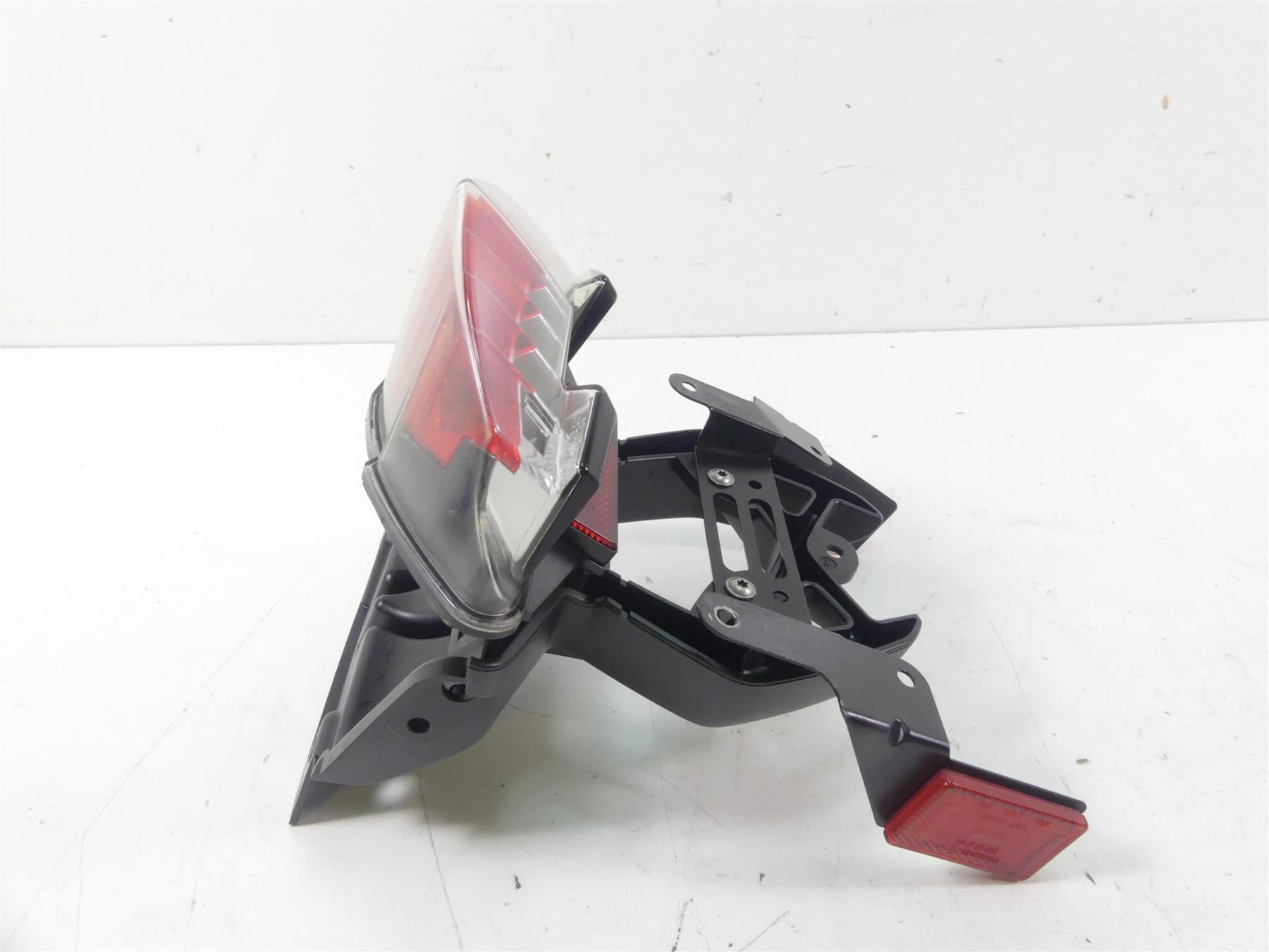 2008 BMW R1200GS K25 Taillight Tail Light Lamp Lens + Plate Holder 71607700859 {{ shop.shopifyCountryName }} - Mototech271