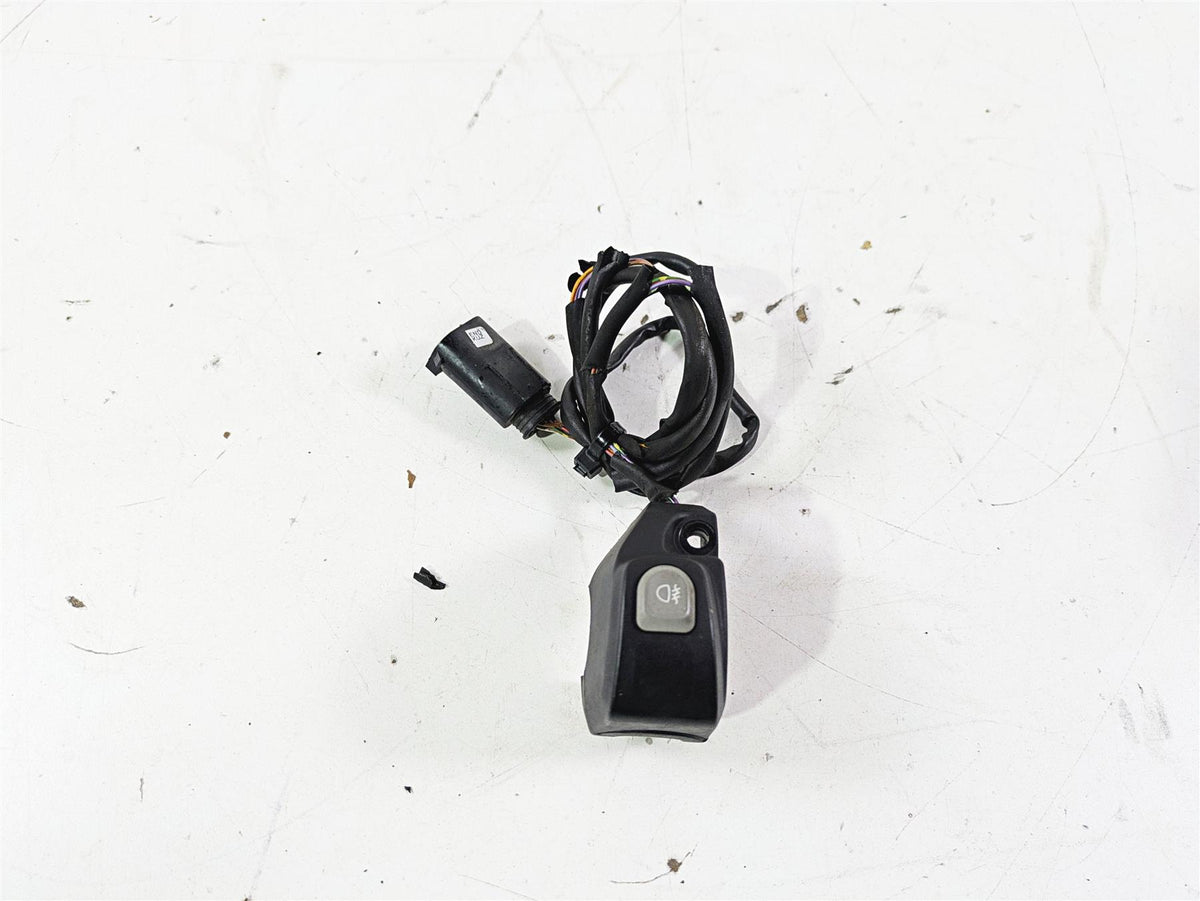 2015 BMW K1600 GT K48 Fog Driving Light Lamp Switch 61318533473 {{ shop.shopifyCountryName }} - Mototech271