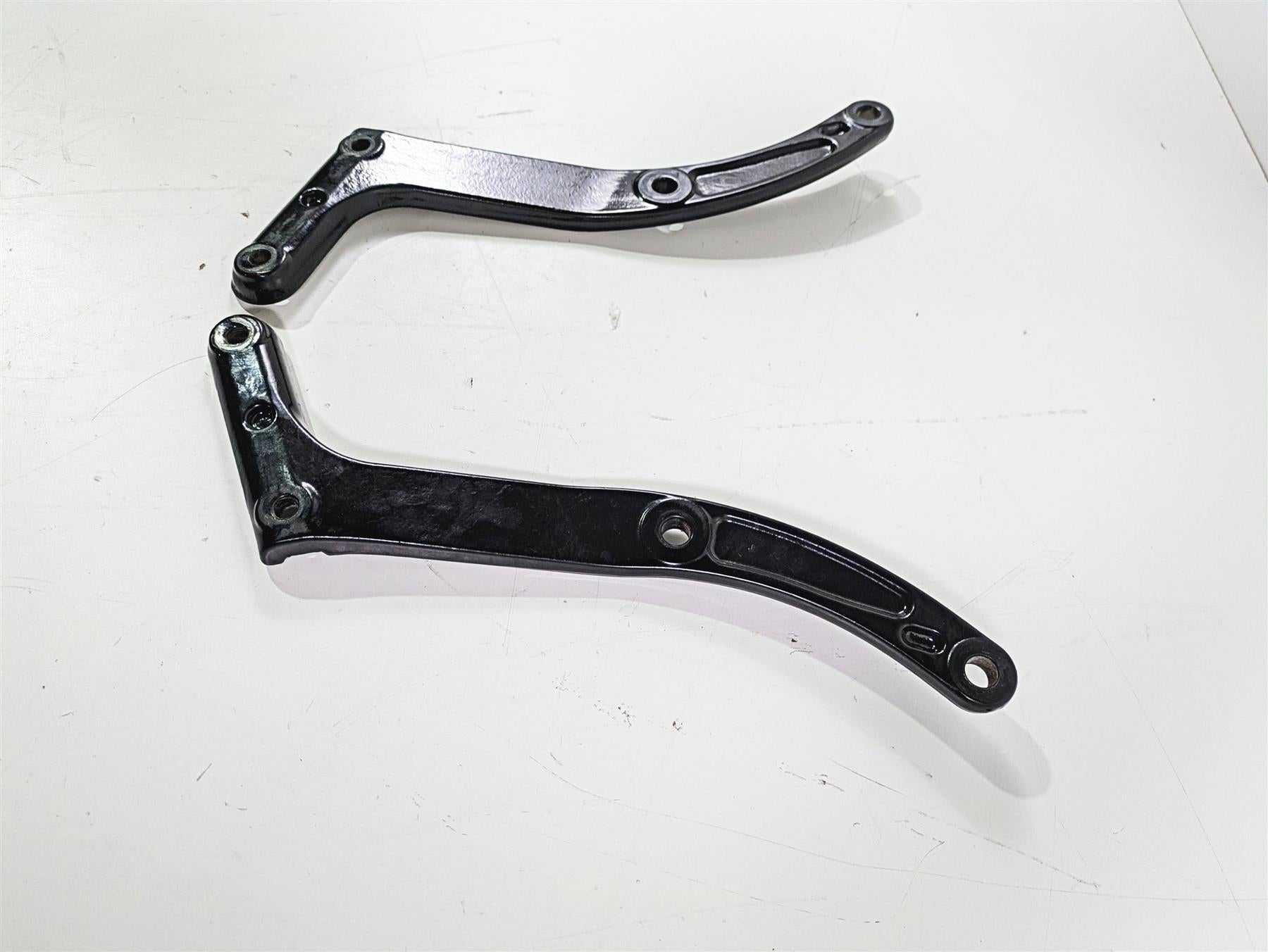 2008 Harley FLSTSB Cross Bones Rear Fender Struts Braces Mount 47813-08 47809-08 {{ shop.shopifyCountryName }} - Mototech271