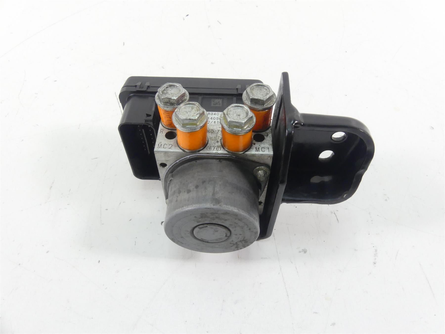 2015 Harley FLD Dyna Switchback Abs Brake Pump Module 48340-12 {{ shop.shopifyCountryName }} - Mototech271