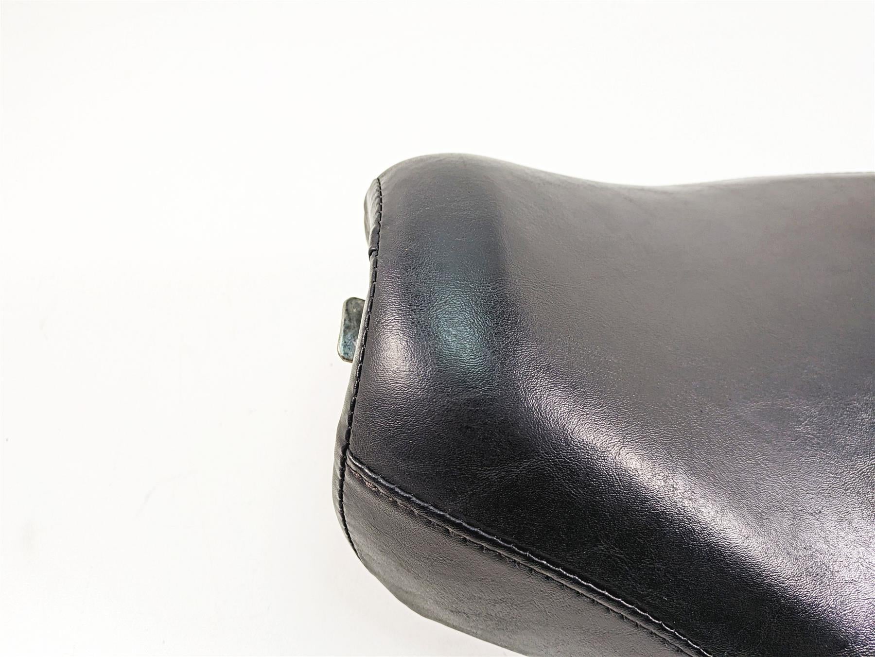 2006 Harley Sportster XL1200 Duo Driver Rider Seat Saddle - Read 51530-04 {{ shop.shopifyCountryName }} - Mototech271