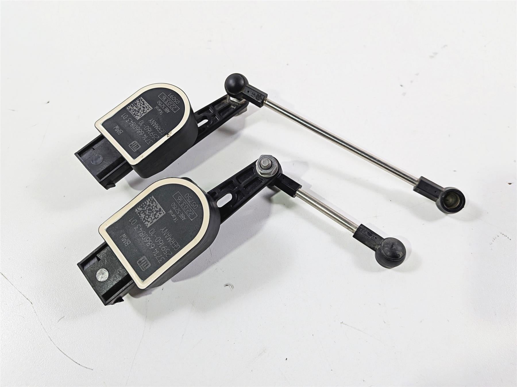 2016 BMW R1200 GS K50 Front Rear Leveling Sensor Set 37146870000 {{ shop.shopifyCountryName }} - Mototech271