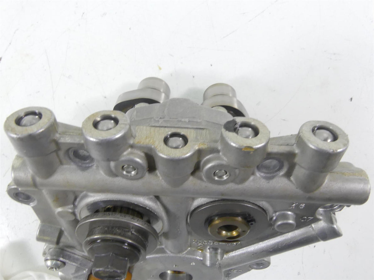 2015 Harley FXDF Dyna Fat Bob Camshaft Cam Shaft Plate Oil Pump Set 25358-06A {{ shop.shopifyCountryName }} - Mototech271