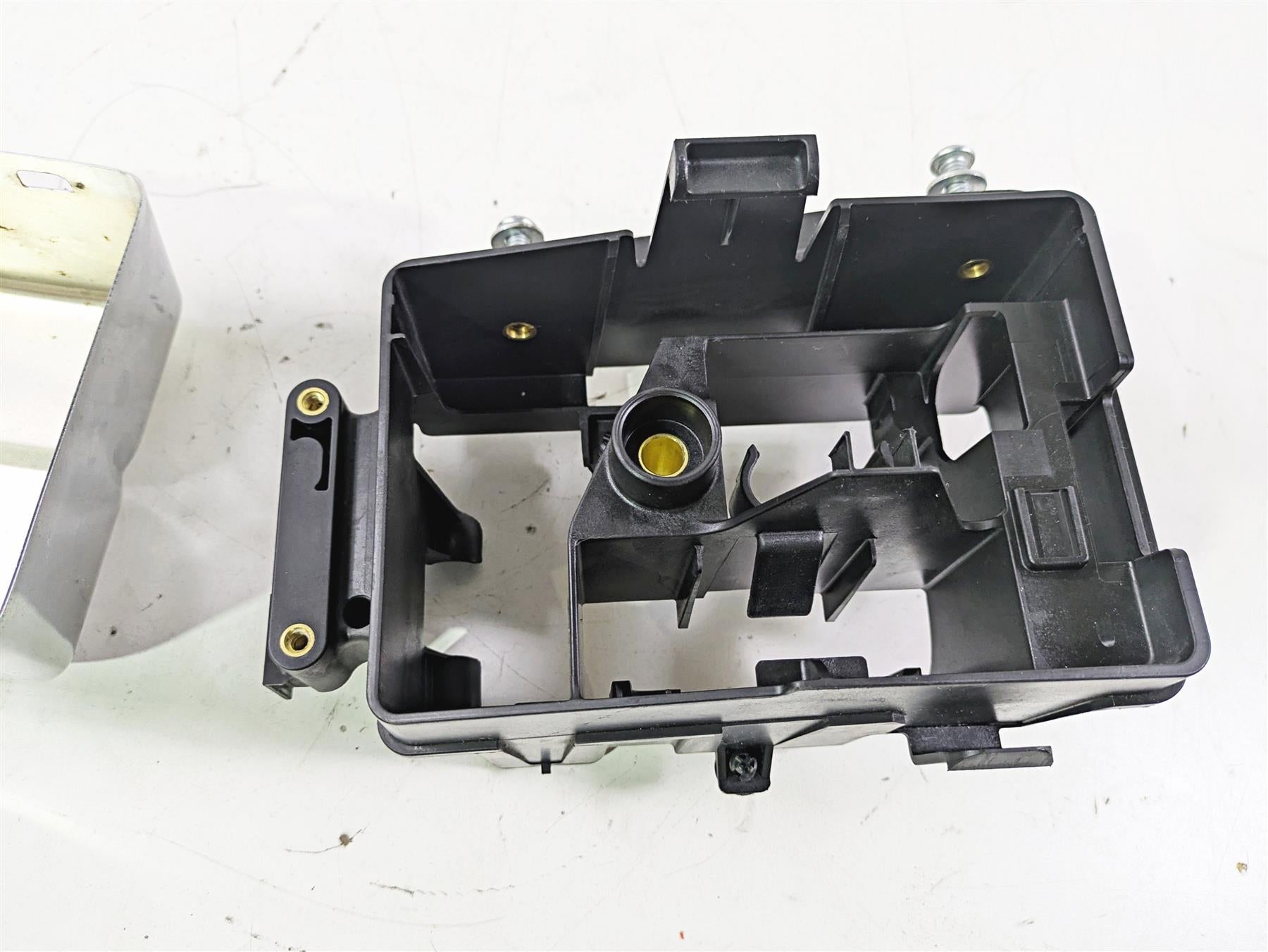 2015 Harley FXDL Dyna Low Rider Electric Holder Tray & Chrome Cover 70367-12 {{ shop.shopifyCountryName }} - Mototech271