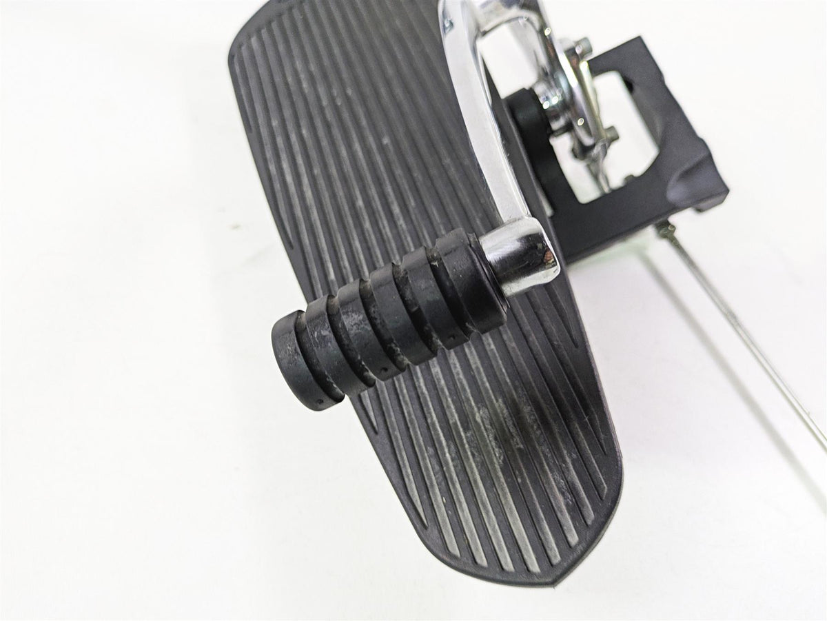 2017 Indian Chieftain Limited Left Floor Board & Shifter Chrome 5138351 5138405 {{ shop.shopifyCountryName }} - Mototech271