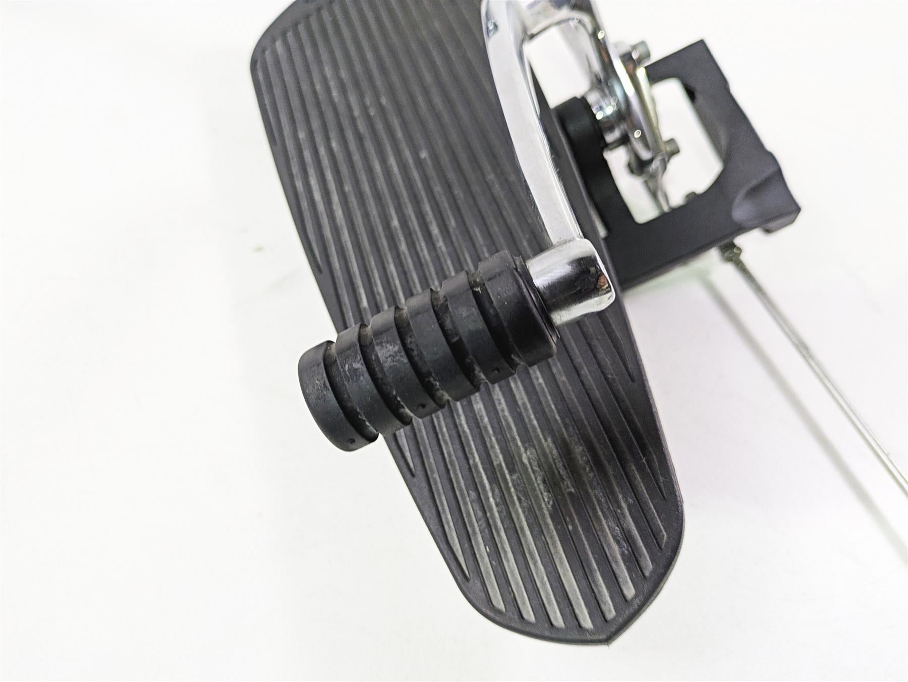 2017 Indian Chieftain Limited Left Floor Board & Shifter Chrome 5138351 5138405 {{ shop.shopifyCountryName }} - Mototech271