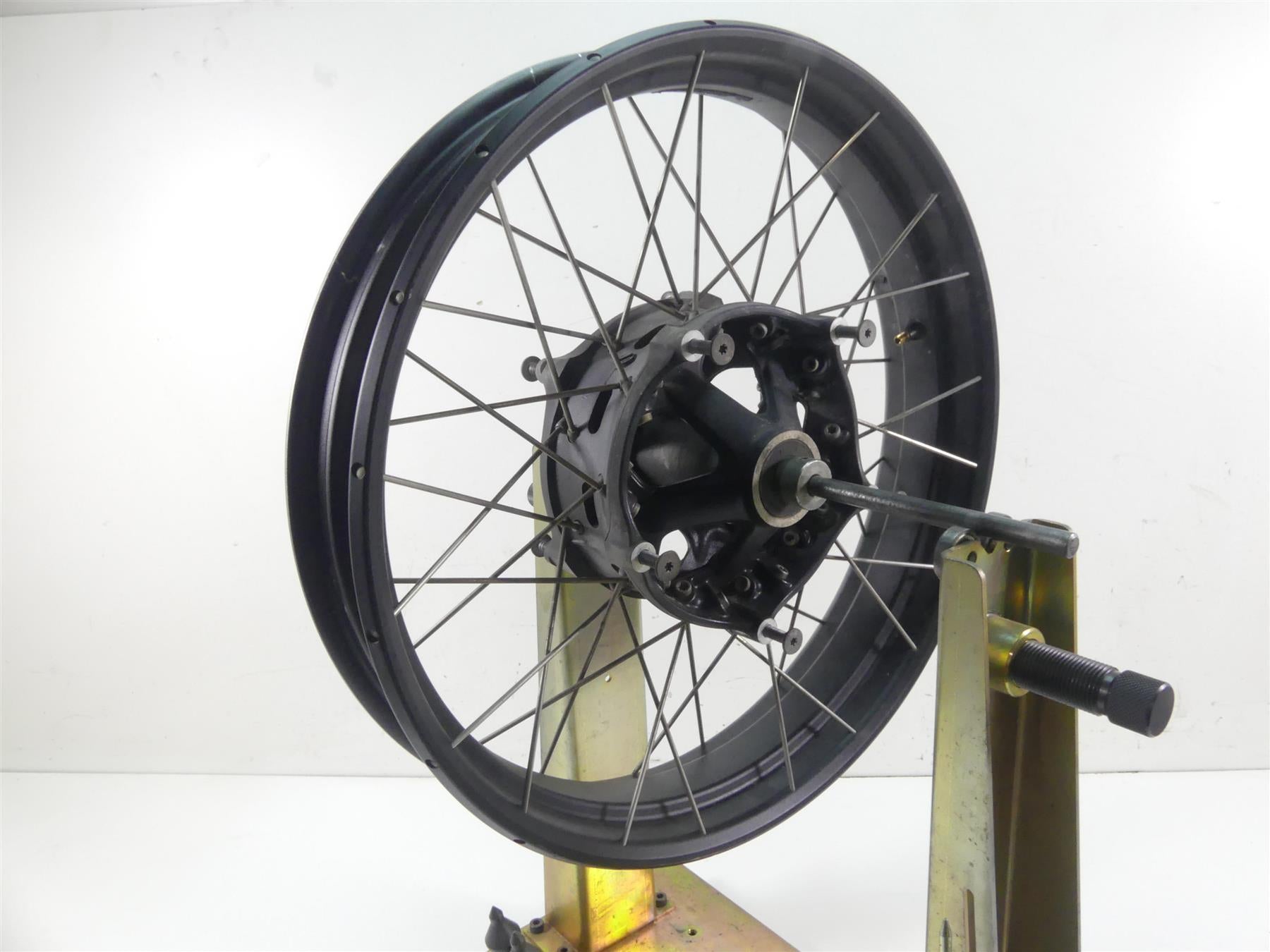 2019 BMW R1250GS K50 Front Wheel Rim 19x3 Spoke 36318528530 {{ shop.shopifyCountryName }} - Mototech271
