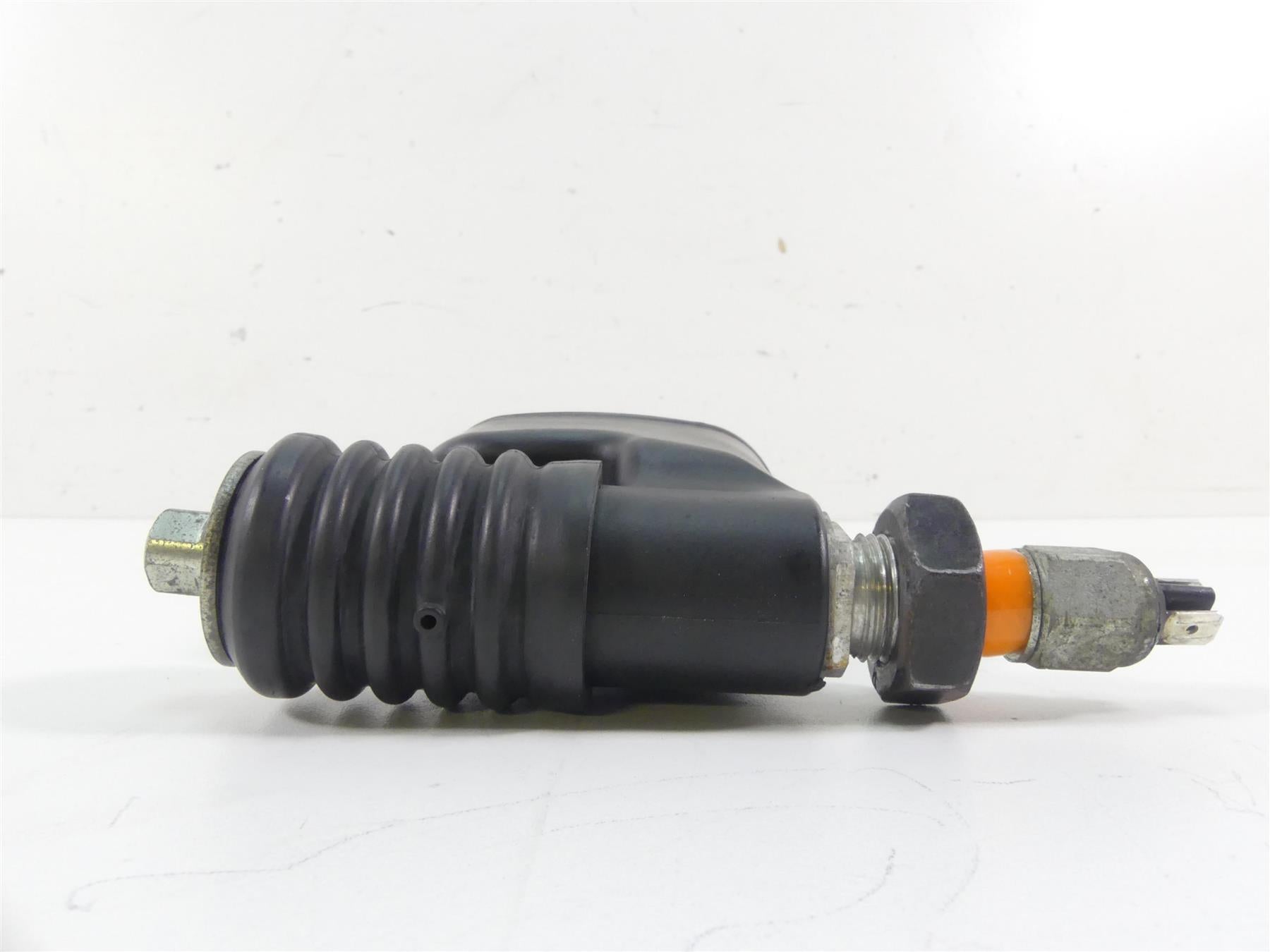 2016 Harley FXDL Dyna Low Rider Rear Brake Master Cylinder - Read 41700065A {{ shop.shopifyCountryName }} - Mototech271