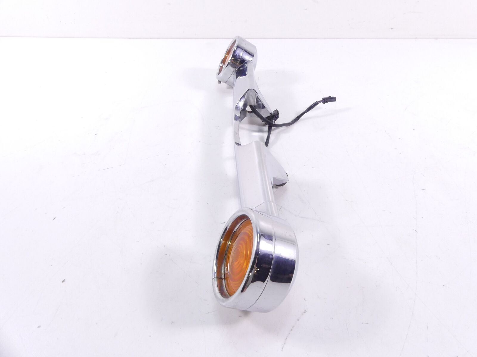 2003 Harley Touring FLHTCI Electra Glide Rear Blinker Bar Assembly 68145-98 {{ shop.shopifyCountryName }} - Mototech271