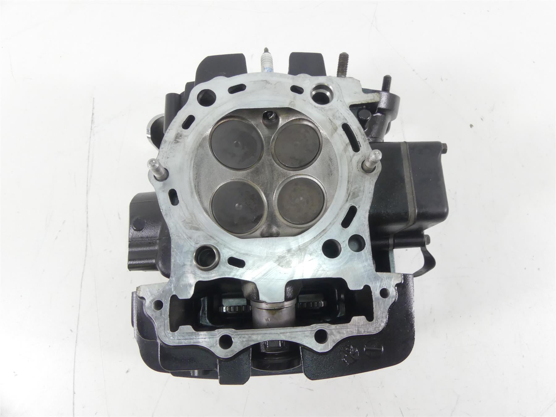 2004 Kawasaki VN1600 Meanstreak Front Cylinderhead Cylinder 2004 Kawasaki VN1600 Meanstreak Front Cylinderhead Cylinder