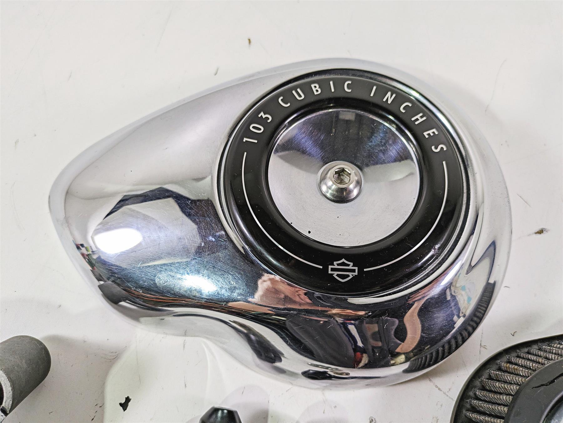 2012 Harley FLD Dyna Switchback Air Cleaner Breather Filter & Mount 29384-08 {{ shop.shopifyCountryName }} - Mototech271