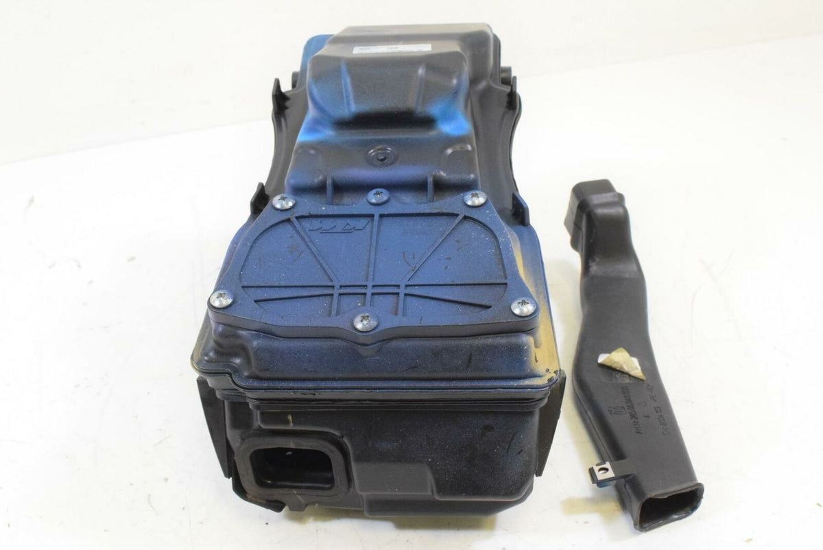 2018 Husqvarna 401 Vitpilen Air Cleaner Breather Filter Box Manifold 93306101033 {{ shop.shopifyCountryName }} - Mototech271