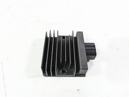 2024 Kawasaki ZX6R ZX636 Ninja Rectifier Voltage Regulator SH868AA 21066-0756 {{ shop.shopifyCountryName }} - Mototech271