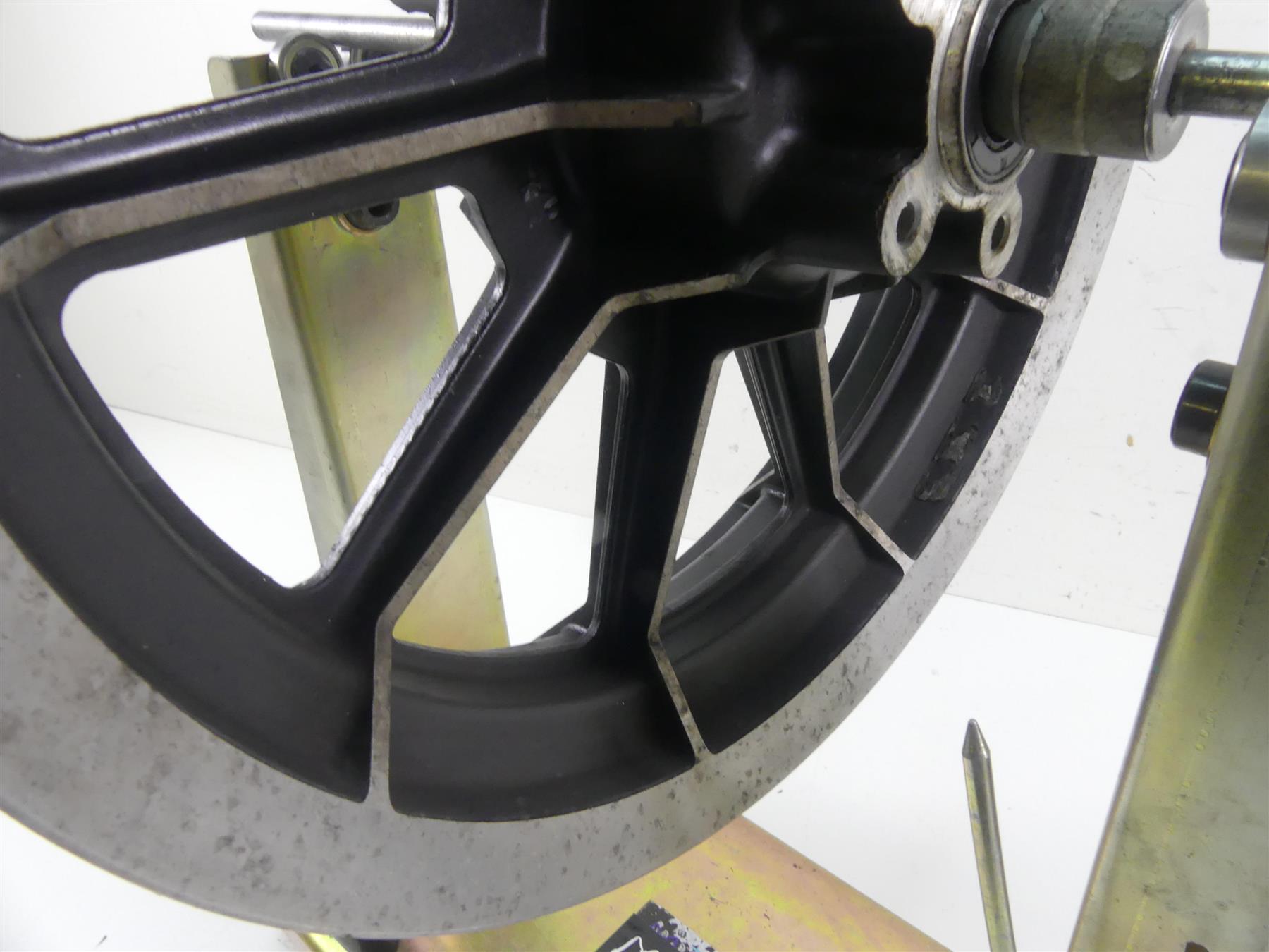 1995 Harley Touring FLHTCU Electra Glide Straight 16x3 Front Wheel Rim 43493-87A {{ shop.shopifyCountryName }} - Mototech271