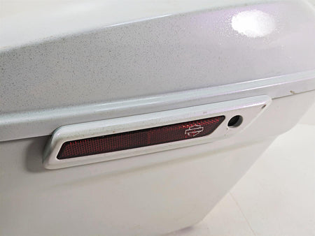 2019 Harley Touring FLHX Street Glide Right Saddlebag Saddle Bag 90200412 {{ shop.shopifyCountryName }} - Mototech271