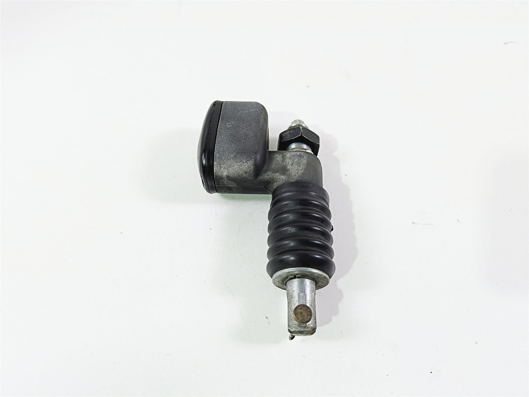 2004 Harley Softail FXSTDI Deuce Rear Brake Master Cylinder 41755-99F {{ shop.shopifyCountryName }} - Mototech271