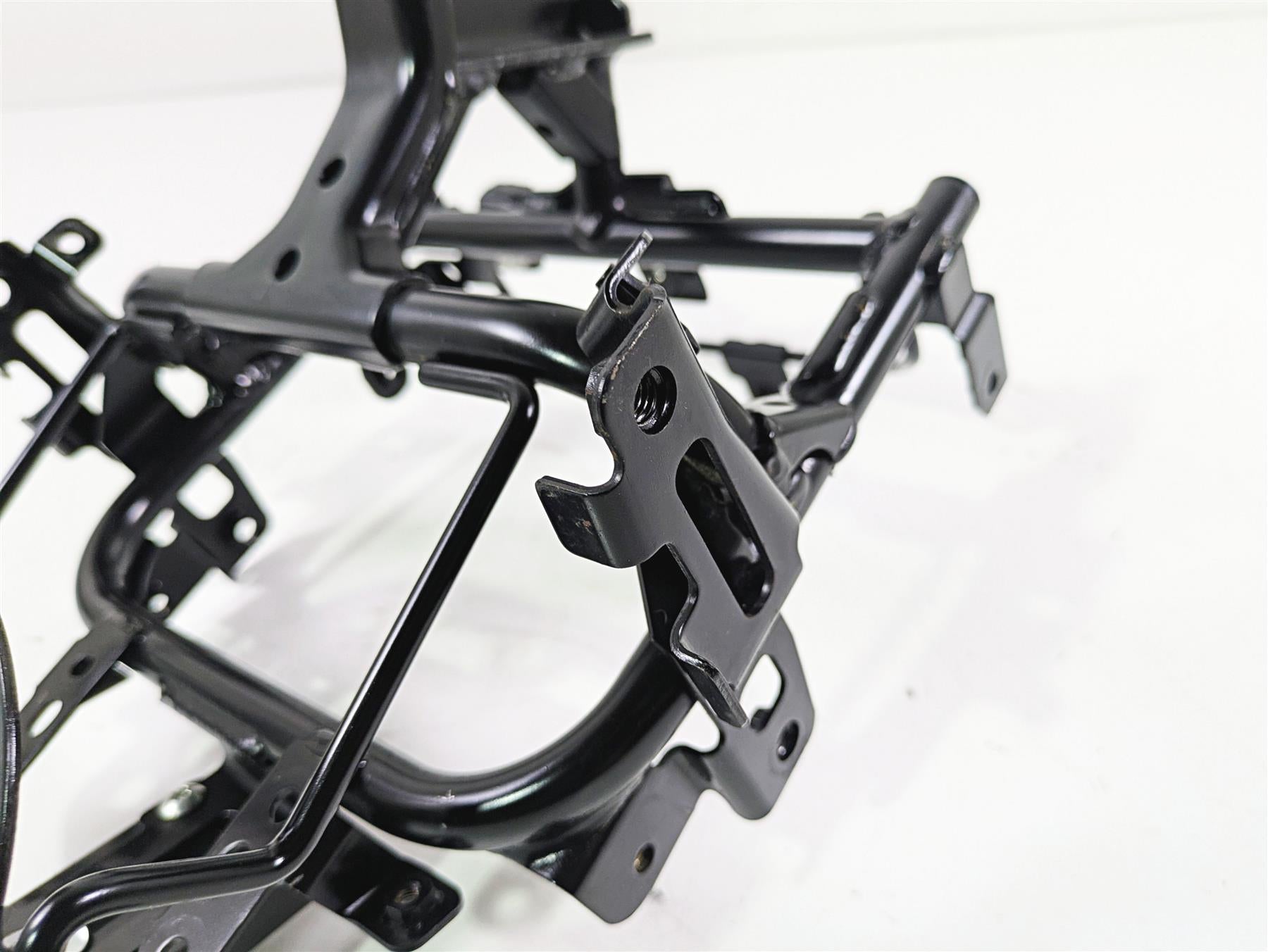 2020 Suzuki V-Strom 1050 XT Front Fairing Stay Holder Carrier 94510-06L00 {{ shop.shopifyCountryName }} - Mototech271