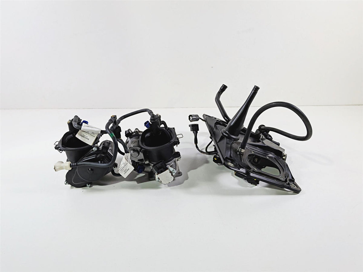 2019 Ducati 959 Panigale Mikuni Throttle Bodies + Wiring & Housing 28240921A {{ shop.shopifyCountryName }} - Mototech271