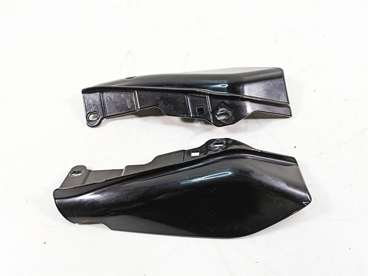 2011 Harley Touring FLTRU Road Glide Mid Frame Air Deflector Set -Read 58167-09 {{ shop.shopifyCountryName }} - Mototech271