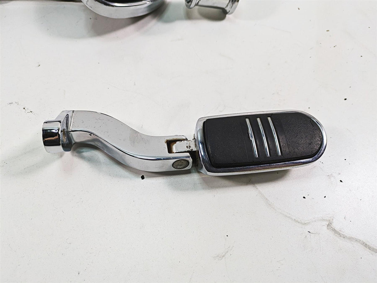 2006 Harley Touring FLHXI Street Glide Floor Board Foot Peg Lever Set 50688-04 {{ shop.shopifyCountryName }} - Mototech271