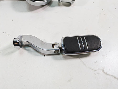2006 Harley Touring FLHXI Street Glide Floor Board Foot Peg Lever Set 50688-04 {{ shop.shopifyCountryName }} - Mototech271