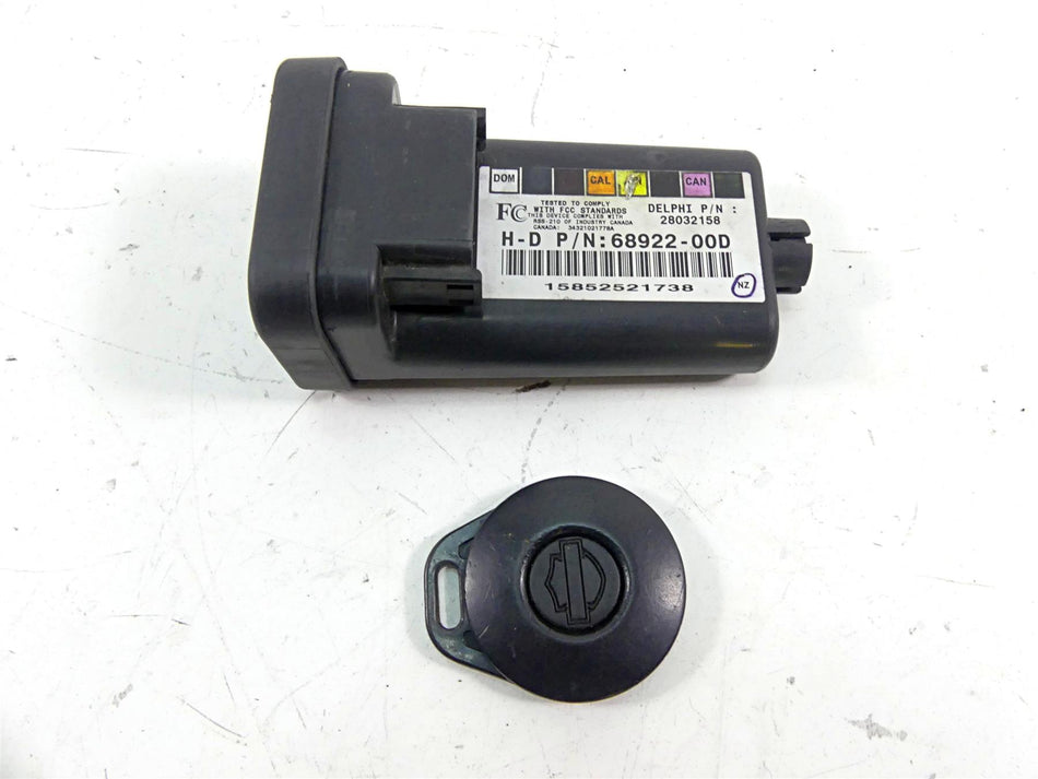 2006 Harley Touring FLHTCU SE E-Glide Tssm Turn Signal Security Module 68922-00D {{ shop.shopifyCountryName }} - Mototech271