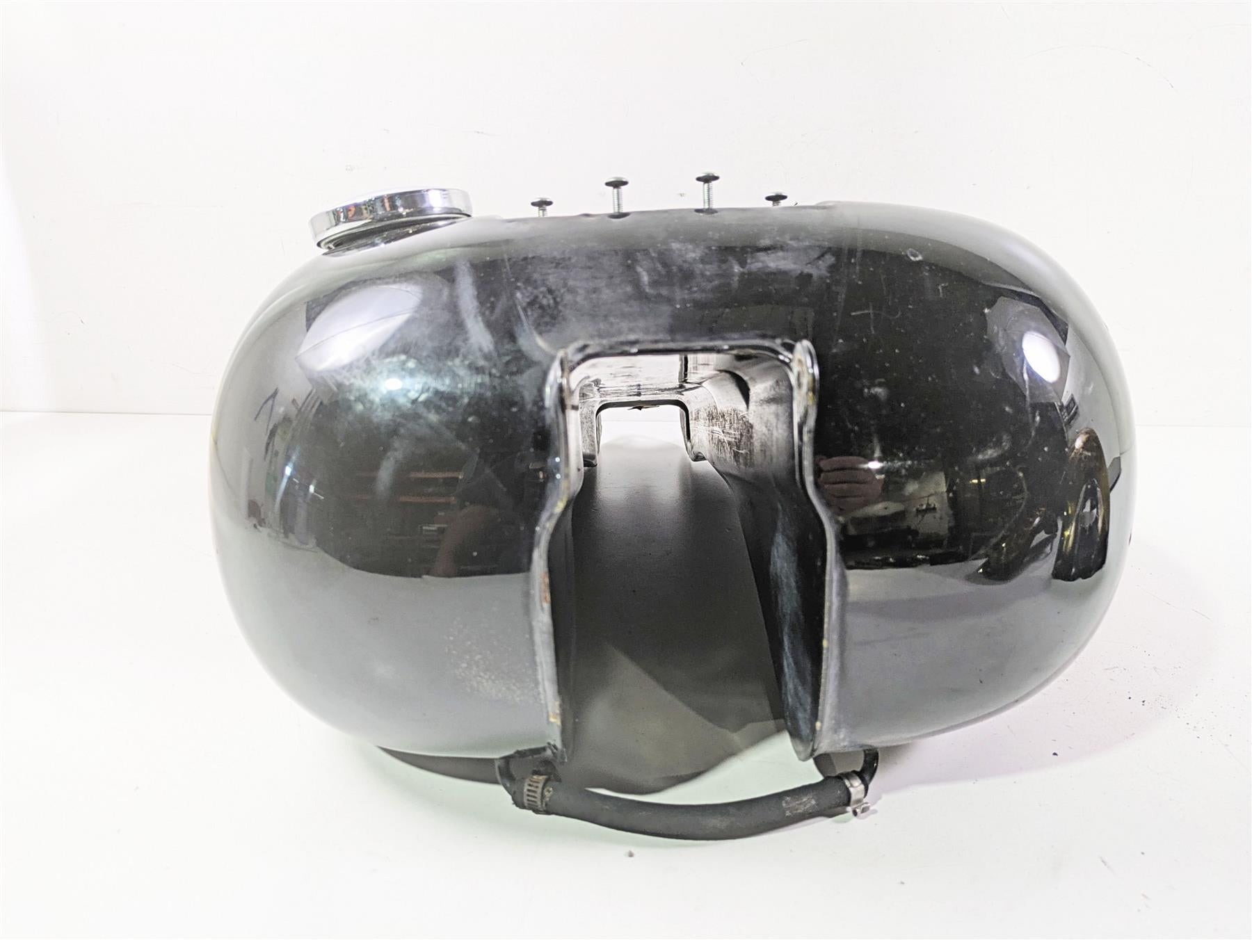 2010 Harley Dyna FXDB Street Bob Custom Paint Fender & Fuel Tank Set 61593-10 {{ shop.shopifyCountryName }} - Mototech271