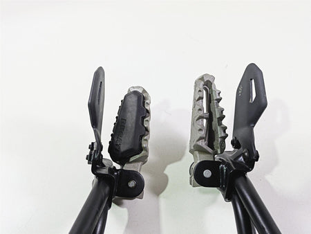 2018 Ducati Scrambler Desert Sled 800 Rear Passenger Footpeg Rest Set 46510742BA {{ shop.shopifyCountryName }} - Mototech271