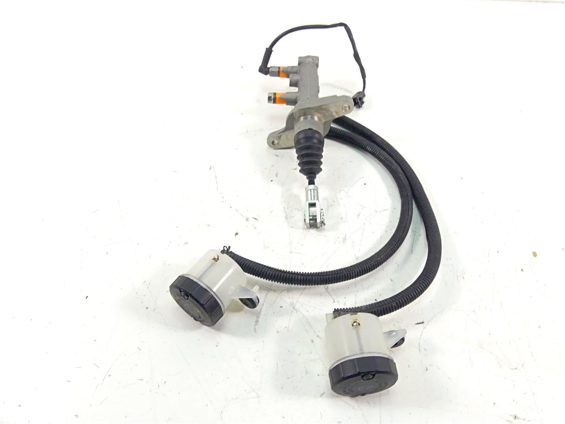 2021 Can Am Maverick Sport 1000R XRC Main Brake Master Cylinder 705601863 {{ shop.shopifyCountryName }} - Mototech271